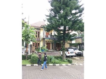 DIJUAL RUMAH TERAWAT ASRI NYAMAN SIPA HUNI DI PERUMAHAHAN TAMANSARI BUKIT BANDUNG