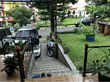 DIJUAL RUMAH TERAWAT ASRI NYAMAN SIPA HUNI DI PERUMAHAHAN TAMANSARI BUKIT BANDUNG