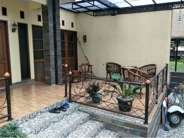 DIJUAL RUMAH TERAWAT ASRI NYAMAN SIPA HUNI DI PERUMAHAHAN TAMANSARI BUKIT BANDUNG