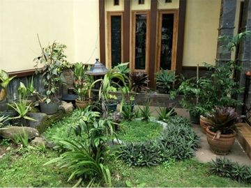 DIJUAL RUMAH TERAWAT ASRI NYAMAN SIPA HUNI DI PERUMAHAHAN TAMANSARI BUKIT BANDUNG