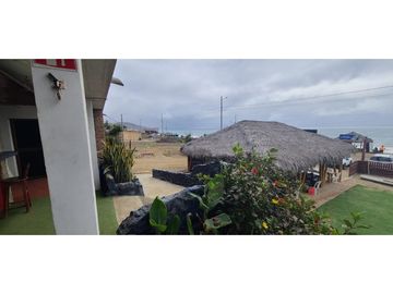 Venta de terreno con departamentos  en Playa Santa Marianita.