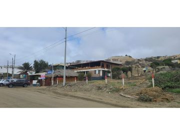 Venta de terreno con departamentos  en Playa Santa Marianita.