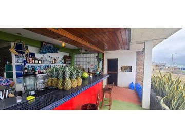 Venta de terreno con departamentos  en Playa Santa Marianita.