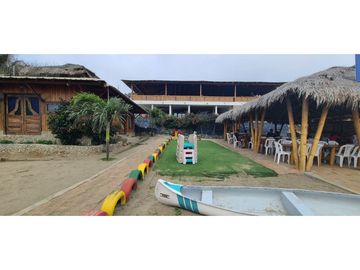 Venta de terreno con departamentos  en Playa Santa Marianita.