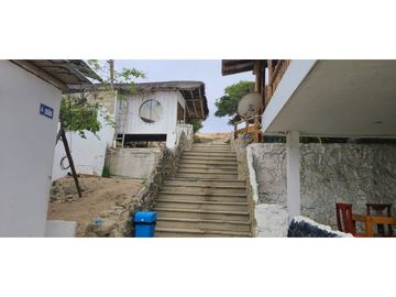 Venta de terreno con departamentos  en Playa Santa Marianita.