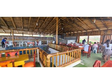Venta de terreno con departamentos  en Playa Santa Marianita.