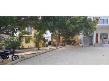 Venta de terreno con departamentos  en Playa Santa Marianita.