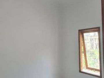 JUAL BU! RUMAH PINGGIR JALAN DEKAT UBERTOS