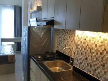 Apt. Amor baru gress di atas mall Pakuwon City Full furnish
