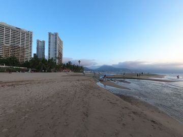 Departamento en venta Puerto Vallarta zona hotelera | LIM