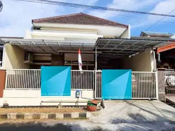 Rumah 2 Lantai Luas 136 di Sulfat Raya kota Malang