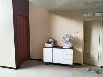 Rumah 2 Lantai Luas 136 di Sulfat Raya kota Malang