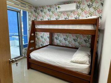 VENDO HERMOSO DEPARTAMENTO FULL AMOBLADO EN TONSUPA EXCELENTE VISTA