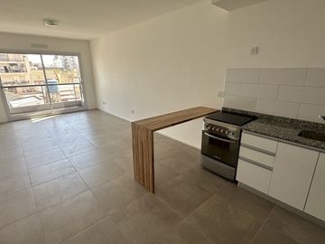 VENTA DE DEPARTAMENTO 1 AMBIENTE AV.CASEROS - CABA