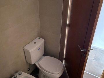 VENTA DE DEPARTAMENTO 1 AMBIENTE AV.CASEROS - CABA
