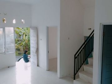 DIJUAL RUMAH 2 LANTAI SIAP HUNI DI KULONPROGO YOGYAKARTA