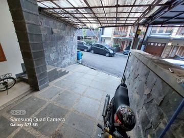LANGKA BOSS Rumah Cisitu Dago Di DKT Tubagus Ismail & Cigadung Bandung