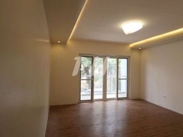 Modern Townhouse For Sale in Don Antonio near Commonwealth Avenue PH1004