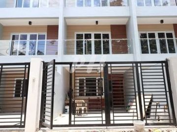 Modern Townhouse For Sale in Don Antonio near Commonwealth Avenue PH1004
