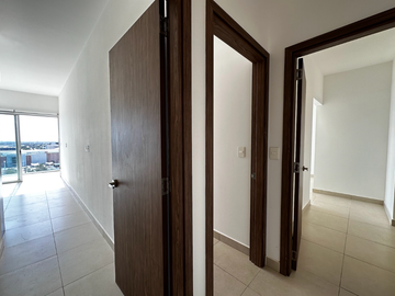 DEPARTAMENTO TORRE ATLÁNTIDA, Frente a plaza Galerías, 20min de puerto Progreso.