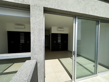 DEPARTAMENTO TORRE ATLÁNTIDA, Frente a plaza Galerías, 20min de puerto Progreso.