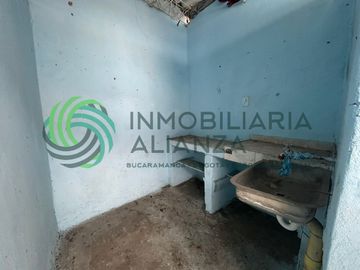 casa en venta en comuneros. Cod V61889