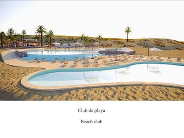 Penthouse con alberca privada, cuarto de servicio con baño,club de playa, campo