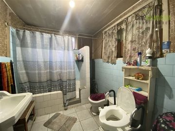 Casa en Venta en Atención Inversionistas !!! Terreno con casa antigua Sector Lintz