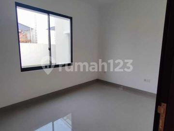 Rumah Pik2 Cluster Simprug Residence Uk 10×20M² Hadap Utara