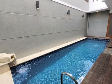 Rumah desain bagus & siap huni dg kolam renang di Maleo 6569LR 0811111----