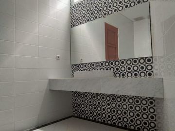 Dijual Rumah Brand new 2 lantai Area Radio Dalam Kebayoran Baru, Jakarta Selatan