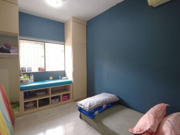 Villa Griya Riatur Indah Jalan Gladiol Medan