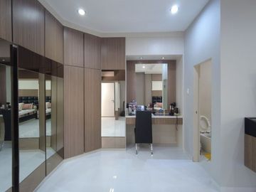 Villa Griya Riatur Indah Jalan Gladiol Medan