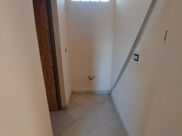 Casa-quinta sobre excelente lote de 40 x 120 mts de fondo