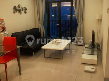Apartemen Hamptons Park Hadap Pondok Indah Golf Course, Jakarta Selatan