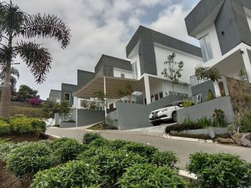 Rumah Exclusive Nyaman dan Asri di Jatinangor Bandung Akses ke 2 pintu tol Cileunyi dan Cisumdawu, Angsuran 8 Juta-an.