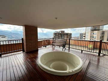 apartamento en arriendo en el campestre. Cod A777309