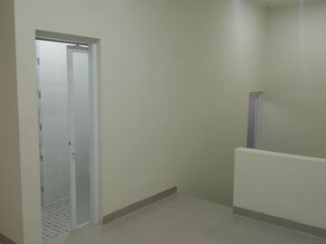 Rumah Mewah Harga Murah Dekat Stasiun dan Tol BSD