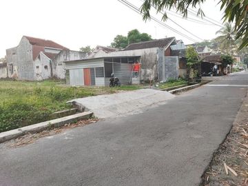 Tanah Jalan Kaliurang Jogja, 12 Menit Kampus UII Terpadu