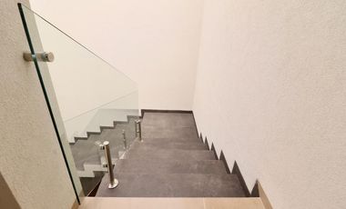 CASA EN VENTA EN MORELIA, CAÑADAS TRES MARÍAS