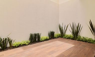 CASA EN VENTA EN MORELIA, CAÑADAS TRES MARÍAS