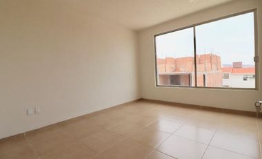 CASA EN VENTA EN MORELIA, CAÑADAS TRES MARÍAS