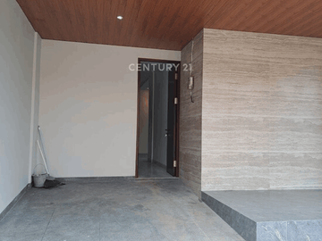 Rumah Hook Dekat Pintu Tol Cash Atau KPR Di Bintaro Sektor 9