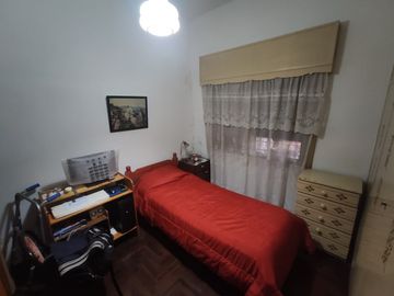 Casa PH en venta en Moron Centro