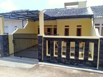 Cuma 300jutaan rumah murah nan asri di Bumi Sari Asri