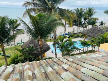 Venta de Departamento en Tonchigue de 210 metros, Esmeraldas, Palmar del muelle