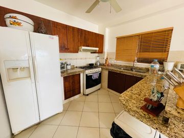 Venta de Departamento en Tonchigue de 210 metros, Esmeraldas, Palmar del muelle