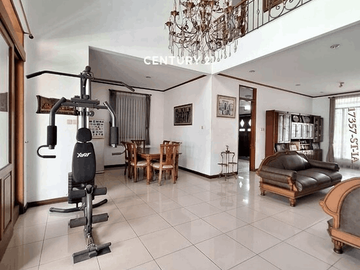 Rumah Dijual Di Kawasan Premium Boulevard Pondok Indah