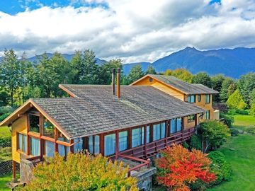 Casa con hermosa vista y acceso al Lago Ranco
