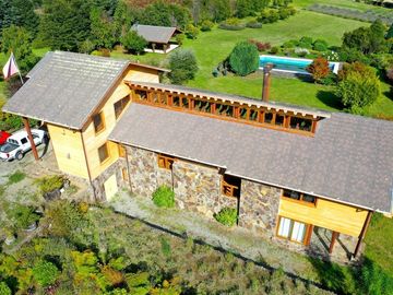 Casa con hermosa vista y acceso al Lago Ranco